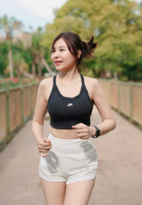 ออมสิน-ธันย์นิดา