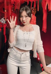 ออมสิน-ธันย์นิดา