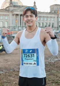 Toey-Pongsakorn-วิ่ง Toey-Pongsakorn-วิ่ง