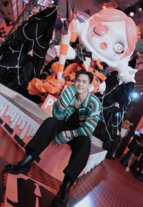 Toey-Pongsakorn Toey-Pongsakorn