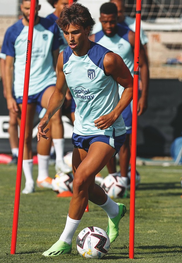 João Félix ระหว่างลงฝึกซ้อมในชุดซ้อมสโมสร
